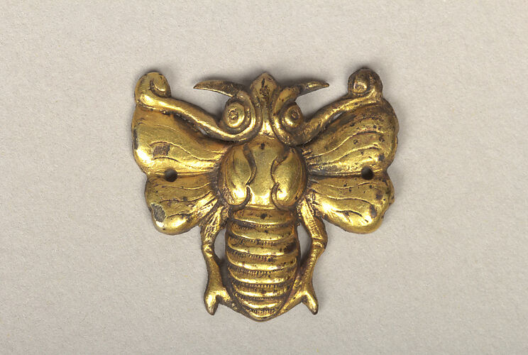 Bee-shaped ornament