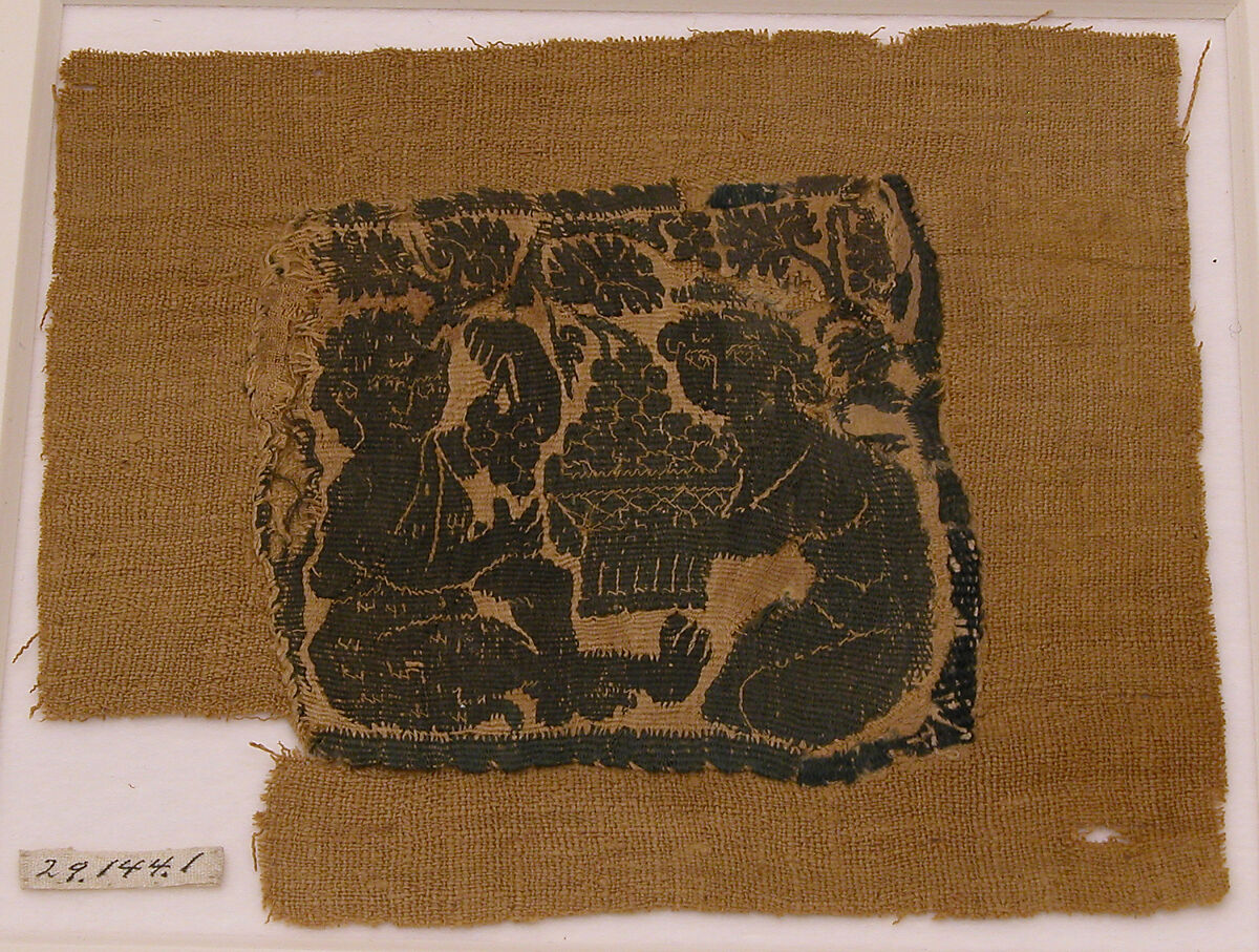 Square with a Grape Harvesting Scene, Linen, wool; tapestry-woven