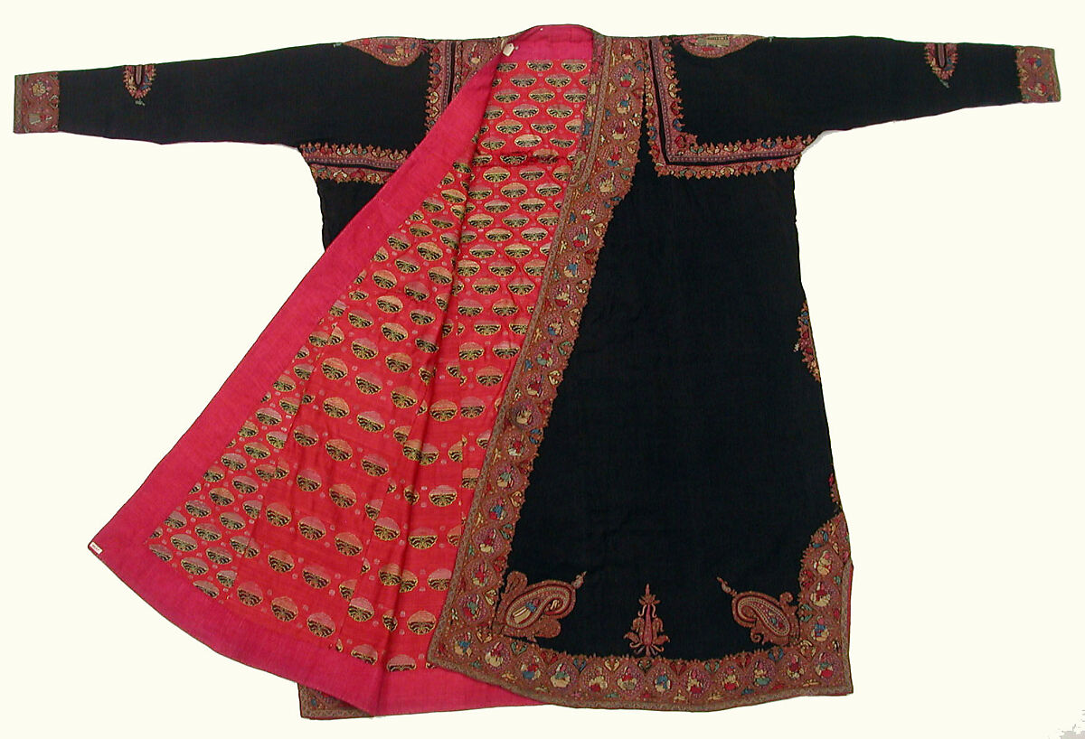 Coat (Choga), Wool, silk; twill weave, embroidered 
Lining: Silk; plain weave, brocaded 