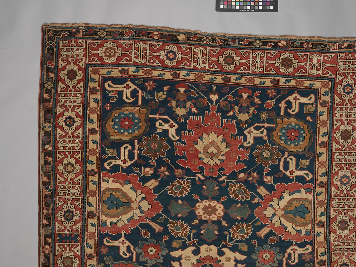 Carpet, Wool (warp, weft and pile); symmetrically knotted pile