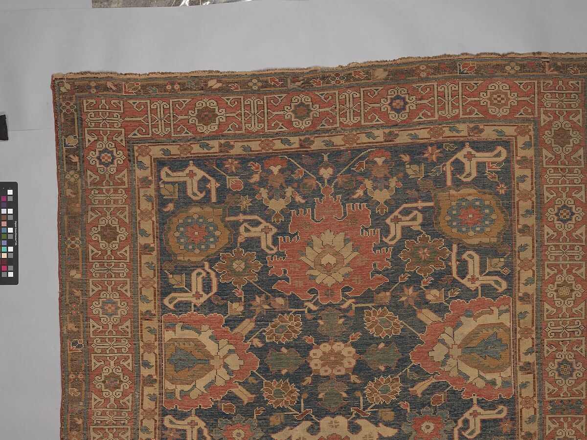 Carpet, Wool (warp, weft and pile); symmetrically knotted pile