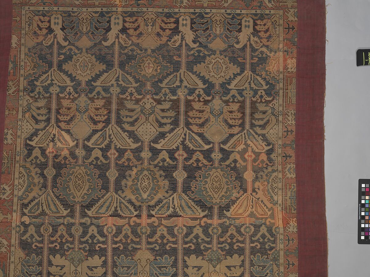 Carpet, Wool (warp, weft and pile); symmetrically knotted pile