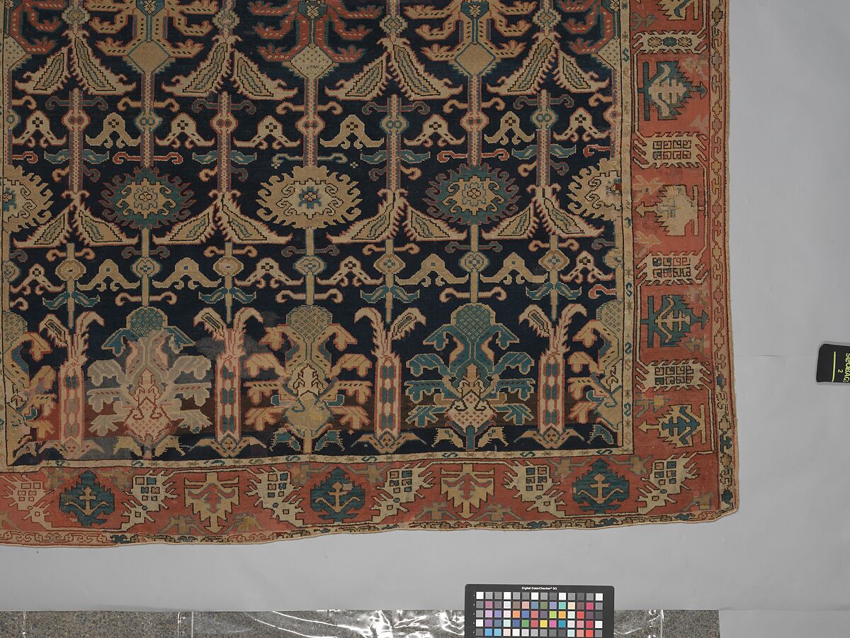 Carpet, Wool (warp, weft and pile); symmetrically knotted pile