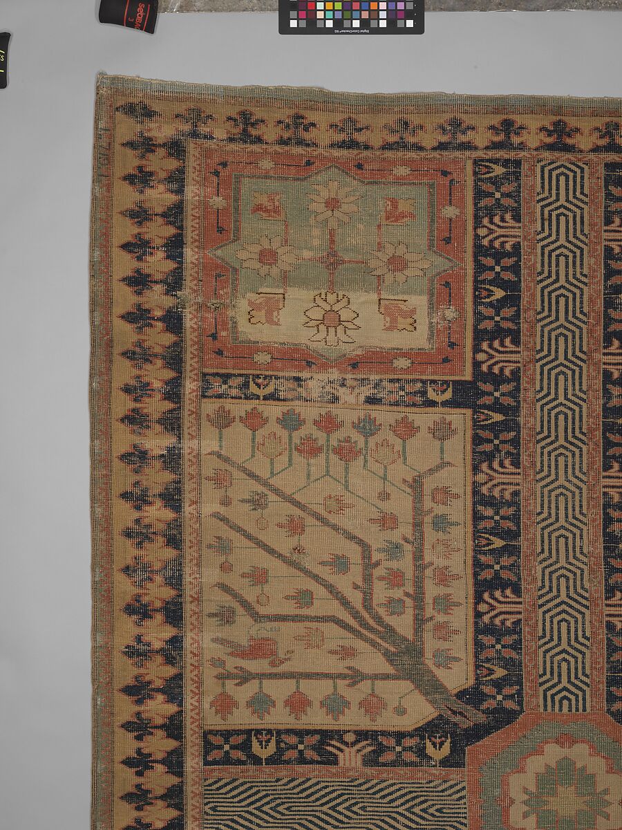Fragment of a Garden Carpet, Cotton (warp and weft); wool (pile); symmetrically knotted pile