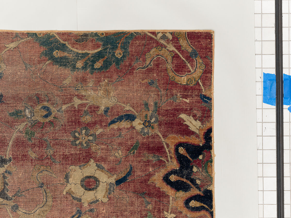Carpet Fragment, Wool (warp, weft and pile); asymmetrically knotted pile