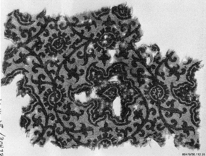 Textile with Foliated Scrolls, Cotton, plain weave; block-printed, mordant dyed