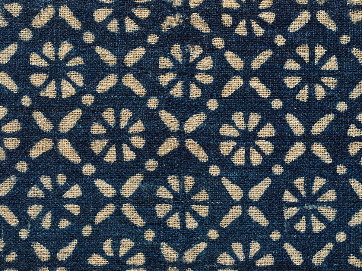 Textile Fragment, Cotton, plain weave; block-printed, resist dyed.