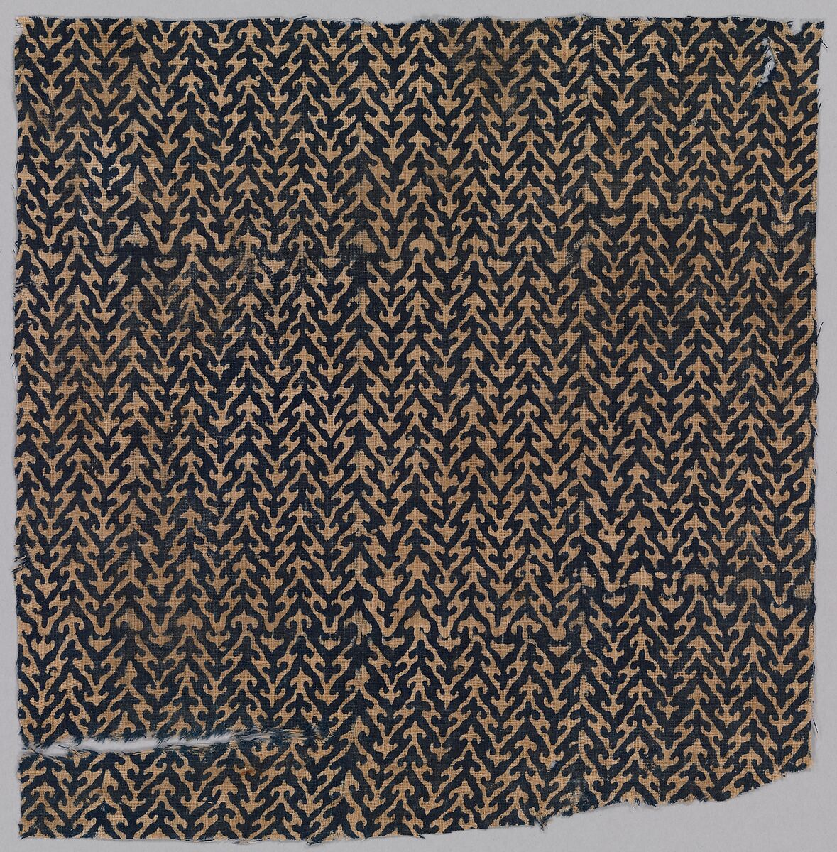 Textile Fragment, Cotton, plain weave; block-printed, resist dyed 