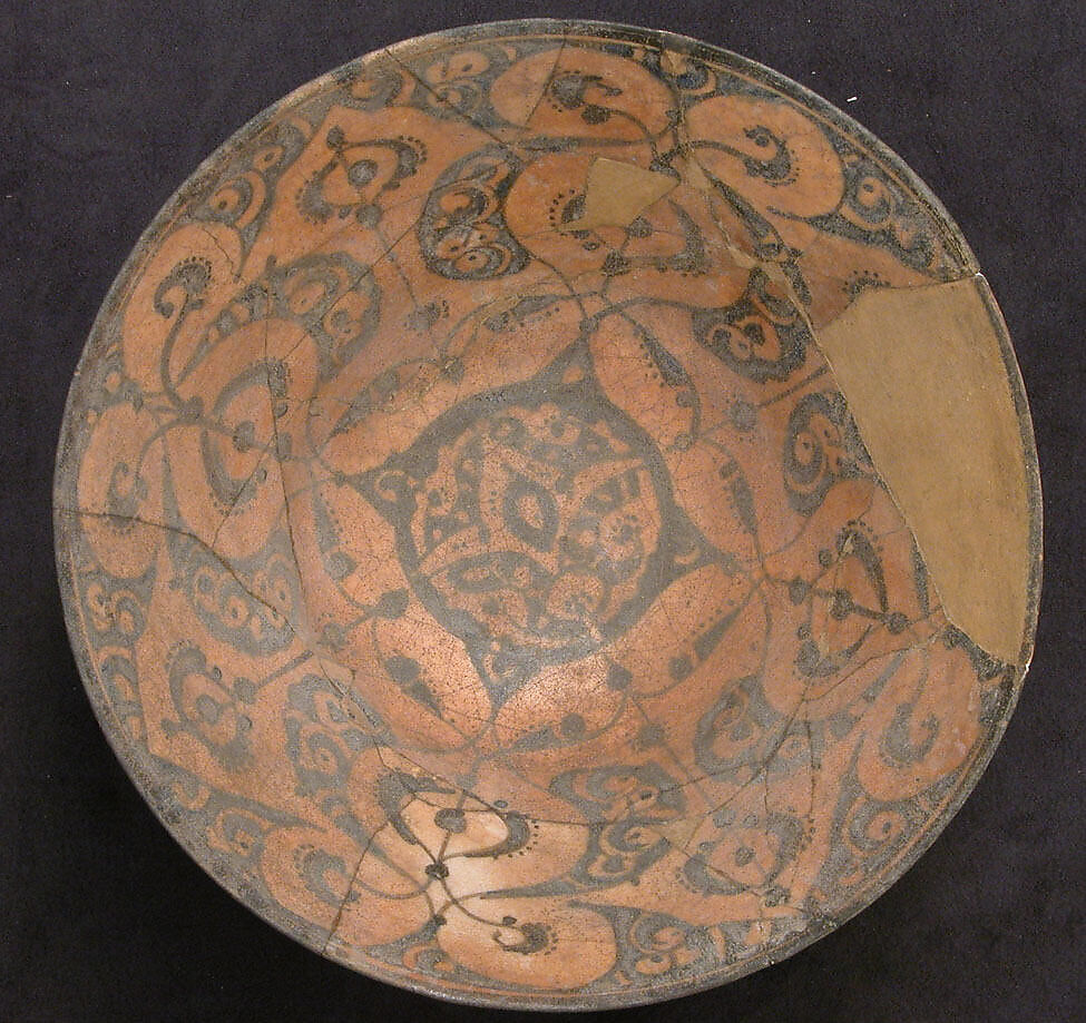 Bowl, Stonepaste; painted under transparent glaze 