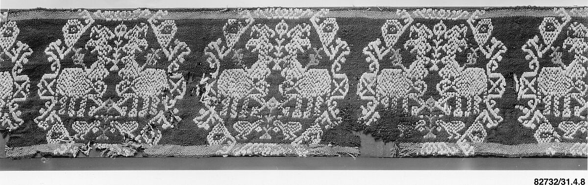 Tunic Band with Repeating Motif of Confronted Griffins, Linen, wool