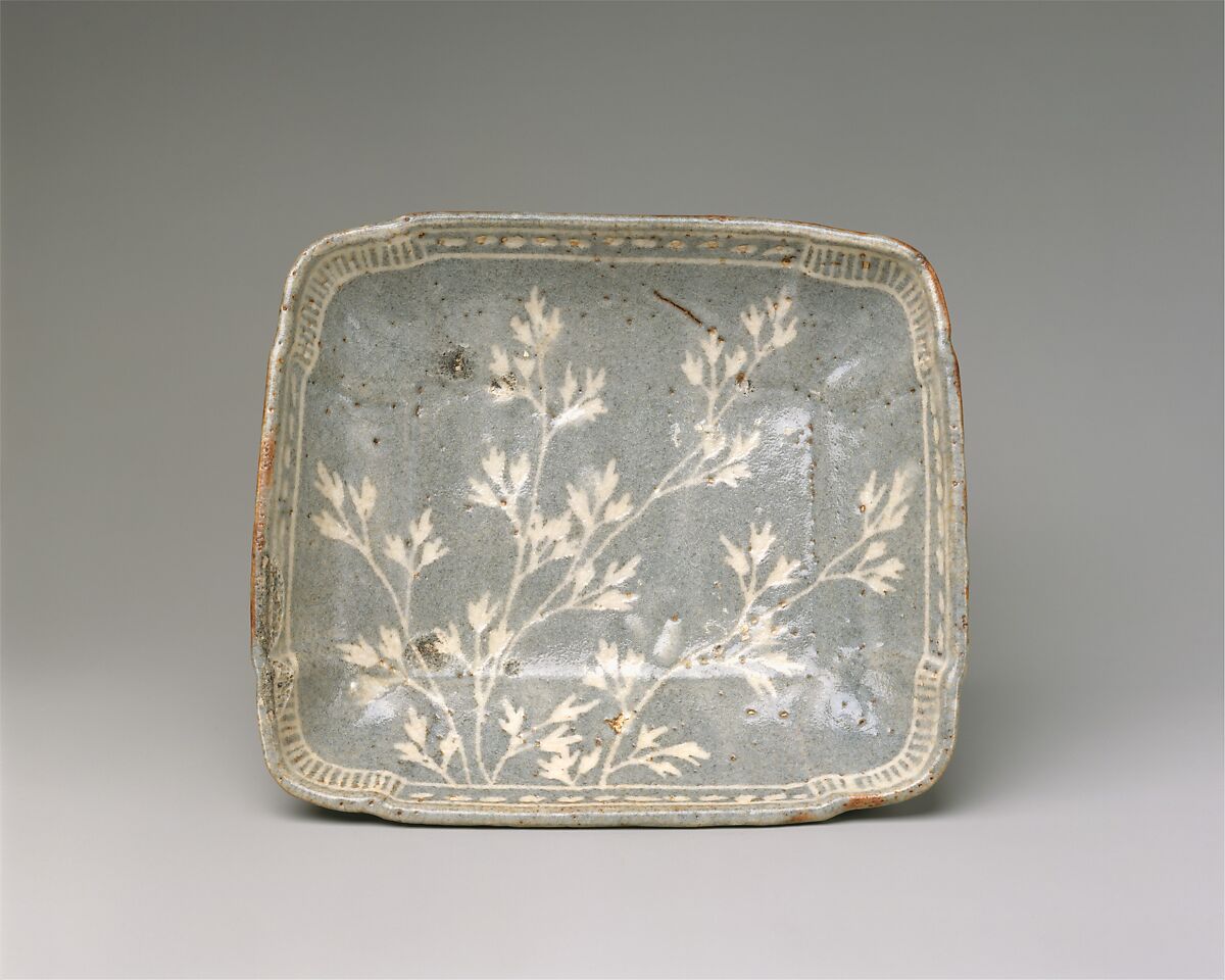 Dish with Grasses, Stoneware with design incised through iron-rich clay slip (Mino ware, gray Shino type), Japan