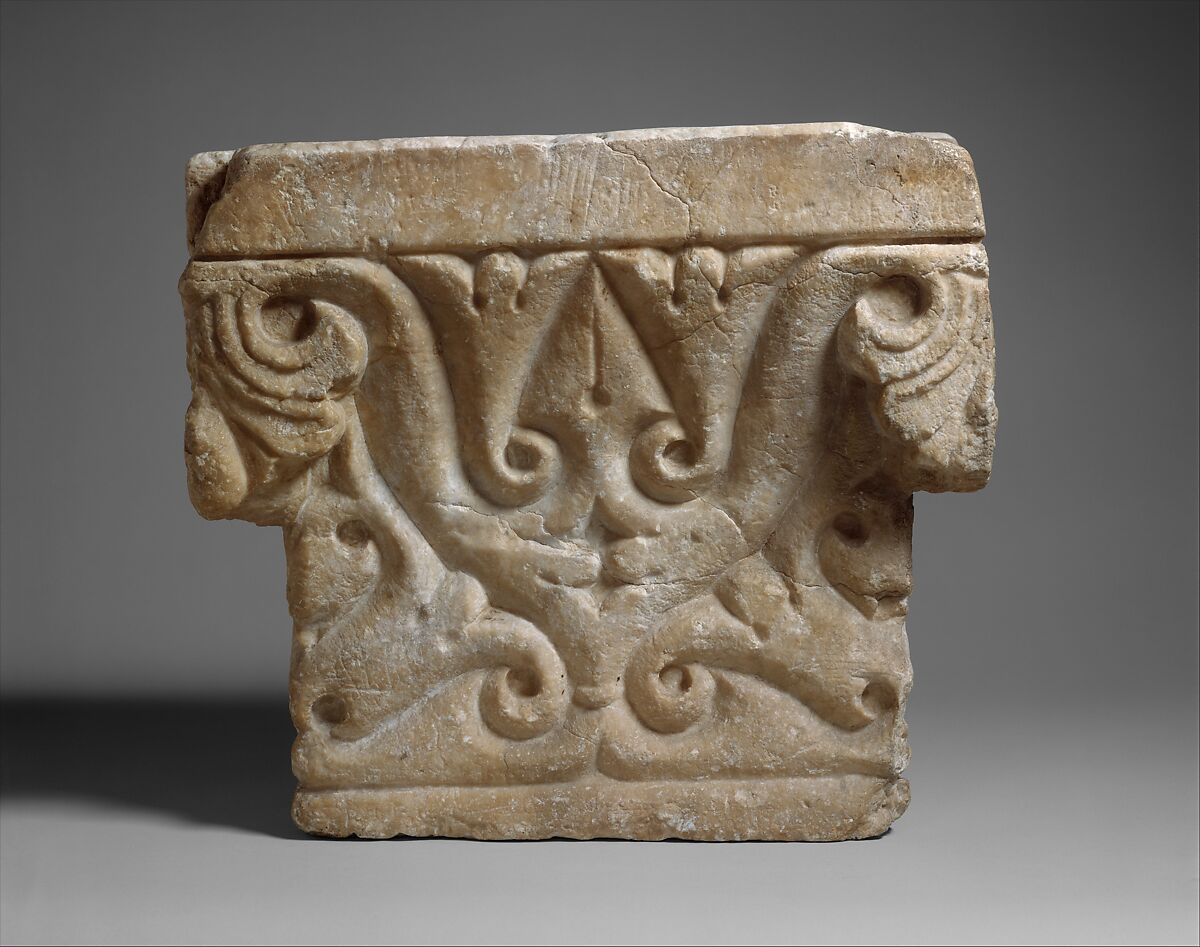 Capital in the "Beveled Style", Alabaster, gypsum; carved 