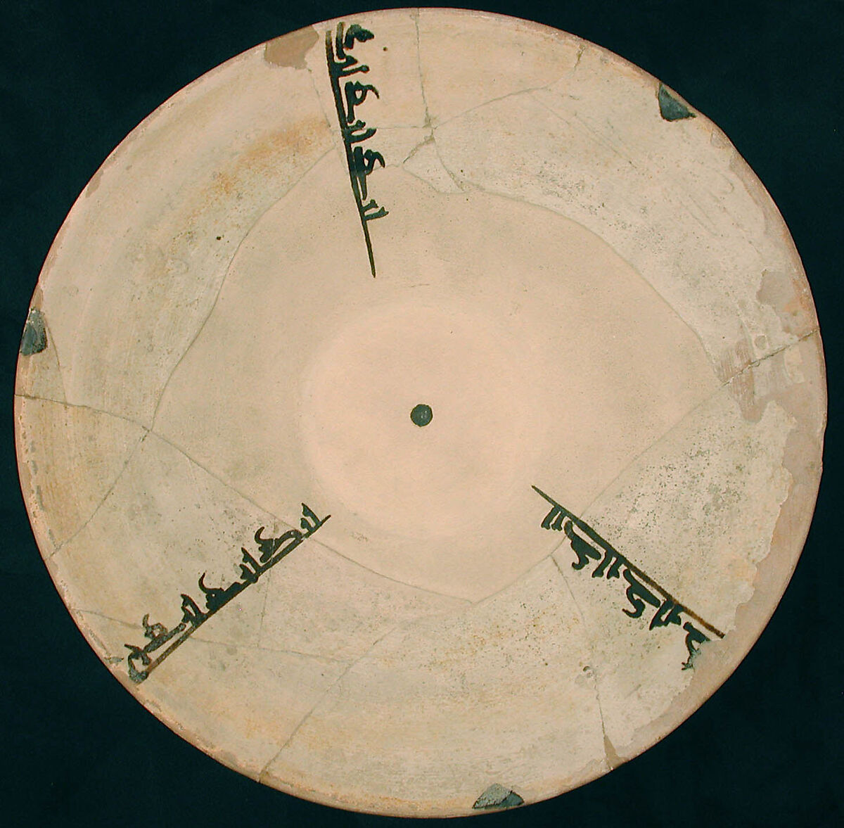 Bowl, Earthenware; slip covered with brown and black decoration under transparent glaze