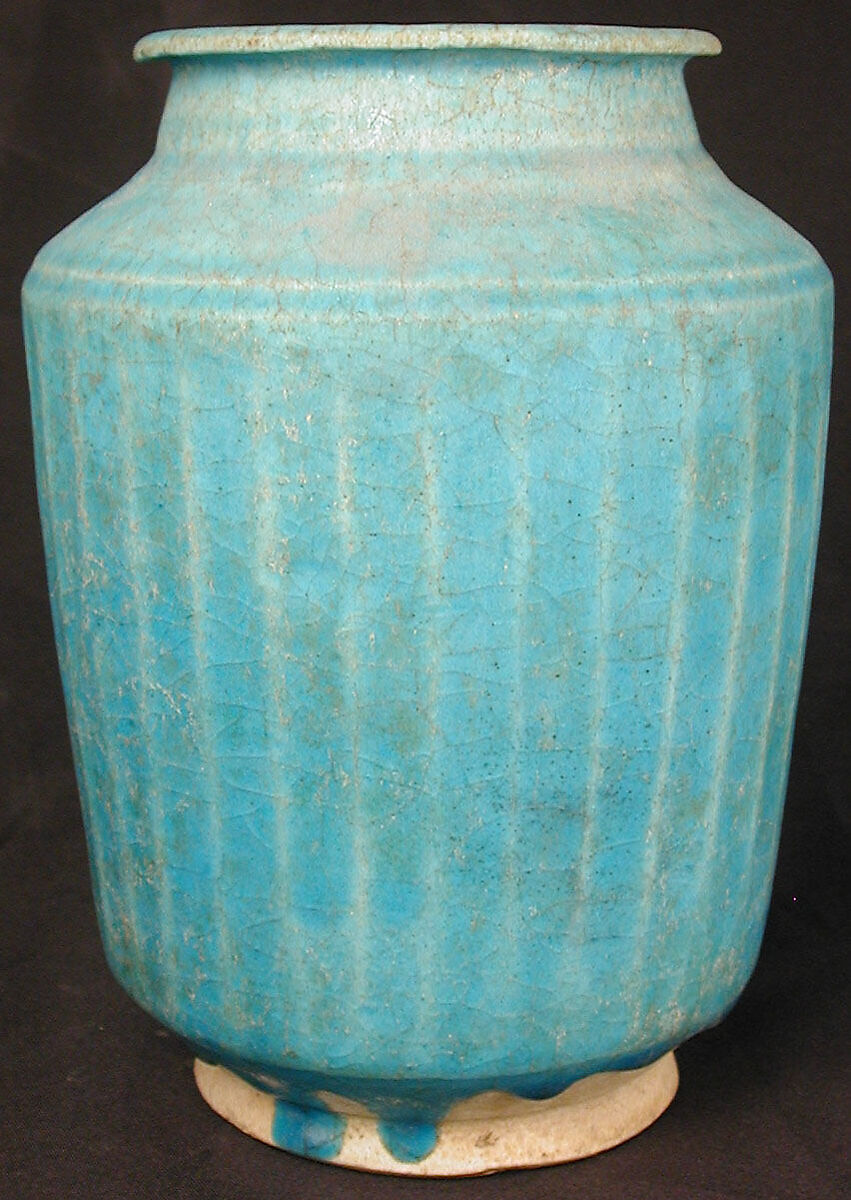 Ribbed Jar, Stonepaste; monochrome glaze 