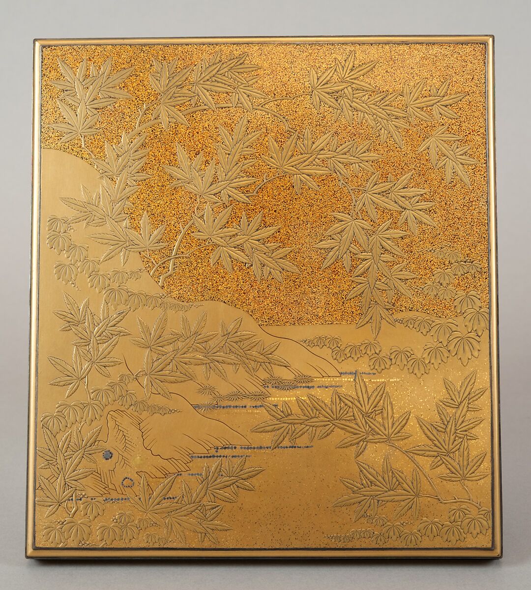 Writing Box (Suzuribako) with Episodes from the Tales of Ise (Ise monogatari), Nakayama Komin (Japanese, 1808–1870), Gold maki-e with inlaid silver on lacquer, Japan