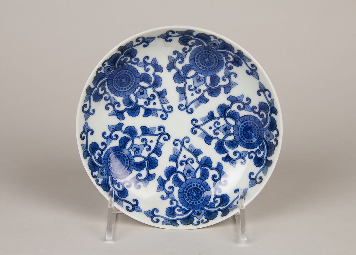 Dish with Stylized Chrysanthemum Scrolls, Porcelain with underglaze blue decoration (Hizen ware, Nabeshima type), Japan 