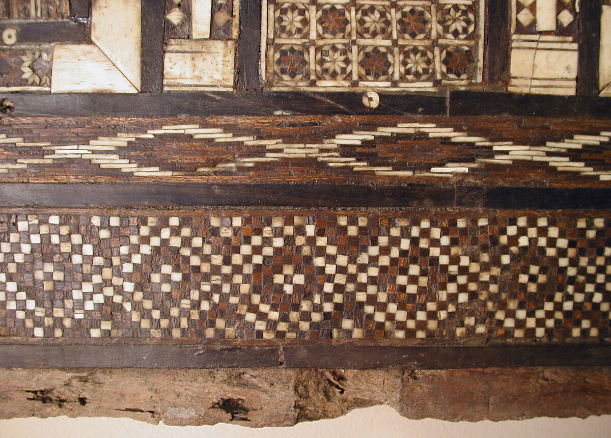 Panel, Wood (fig); mosaic with bone and four different types of wood