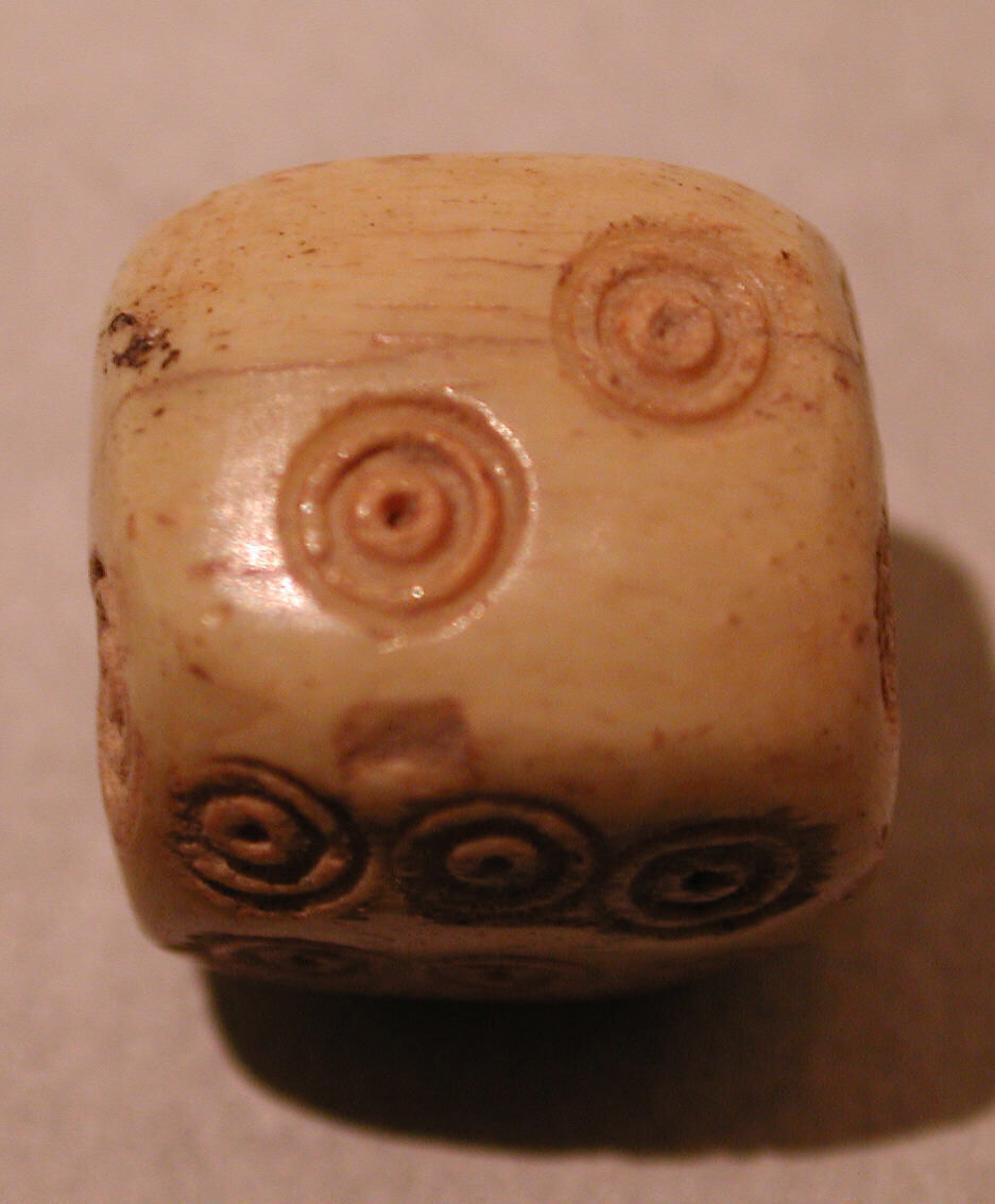Dice, Ivory or bone; incised and inlaid with paint