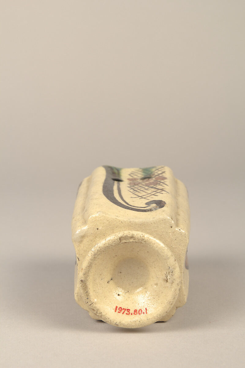 One from set of five squared food vessels (mukōzuke) for tea-gathering meal, Stoneware with iron-oxide and copper green overglaze decoration (Mino ware, Yashichida Oribe type), Japan