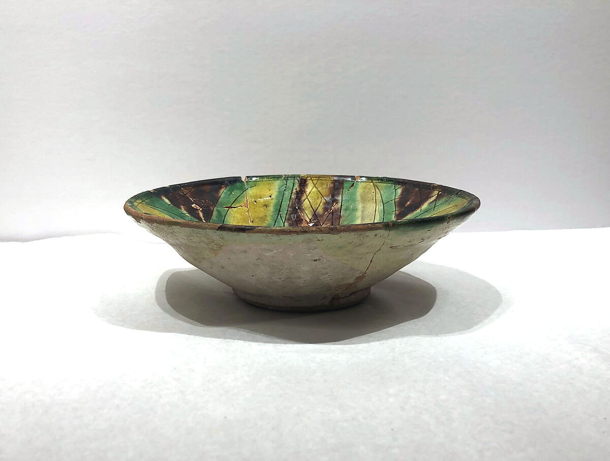 Bowl, Earthenware; white slip, incised and splashed with polychrome glazes under transparent glaze (sgraffito ware)