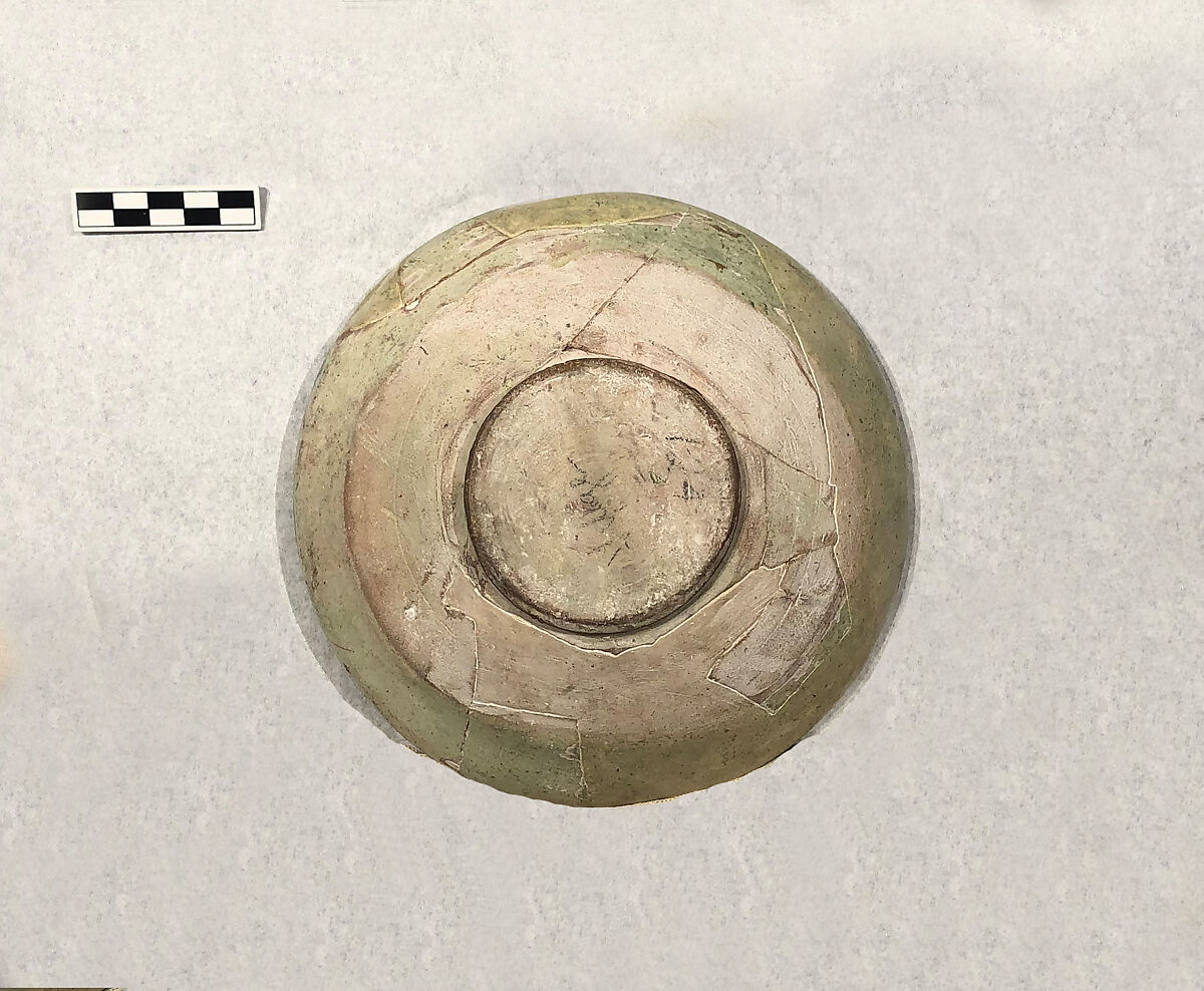 Bowl, Earthenware; white slip, incised and splashed with polychrome glazes under transparent glaze (sgraffito ware)