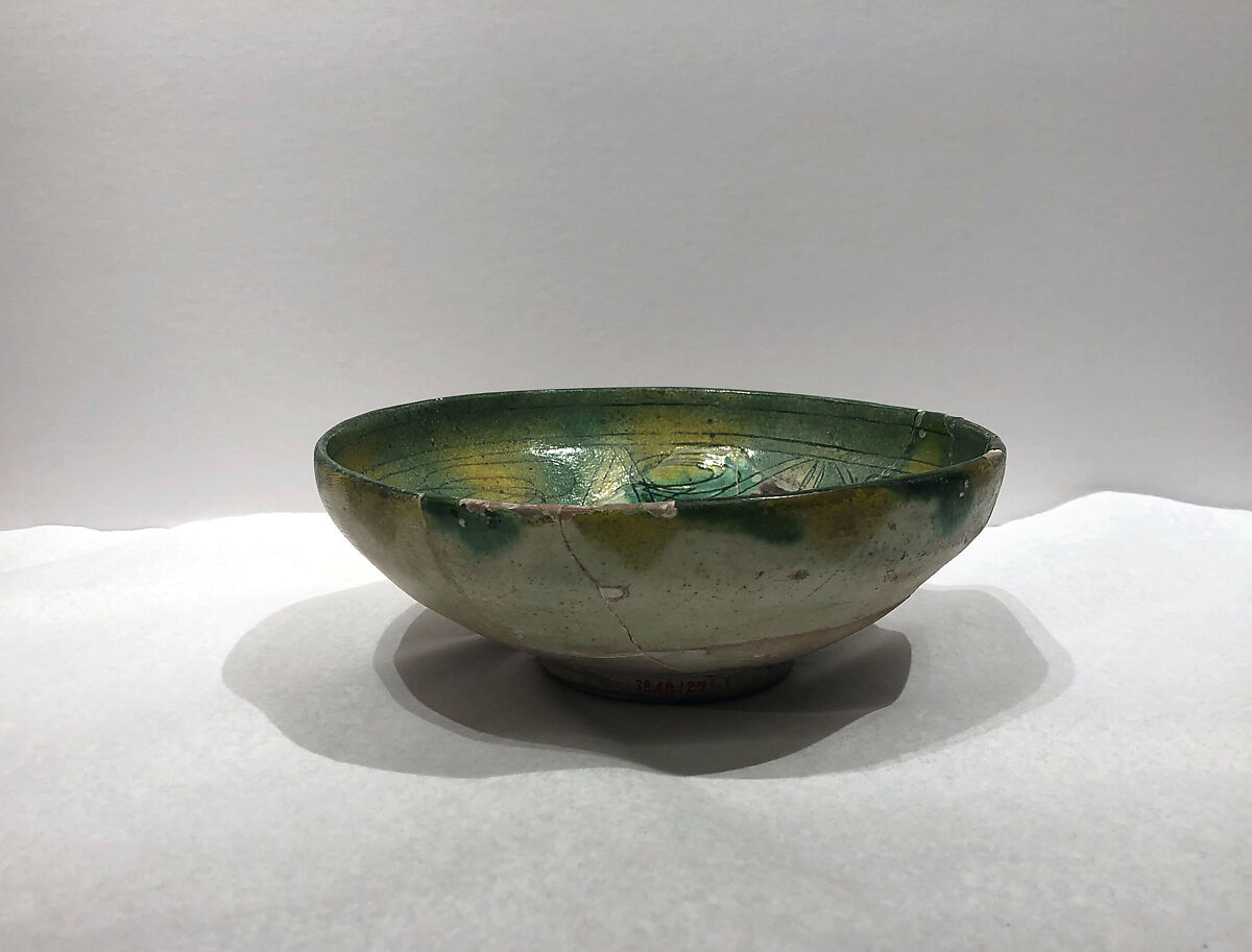 Bowl, Earthenware; white slip, incised and splashed with polychrome glazes under transparent glaze (sgraffito ware)