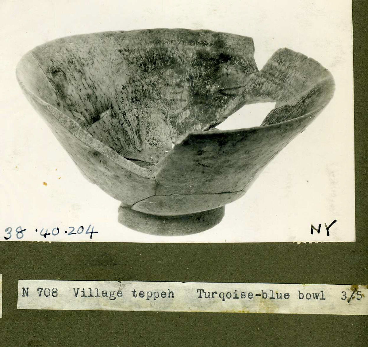 Bowl, Earthenware; turquoise glaze, incised