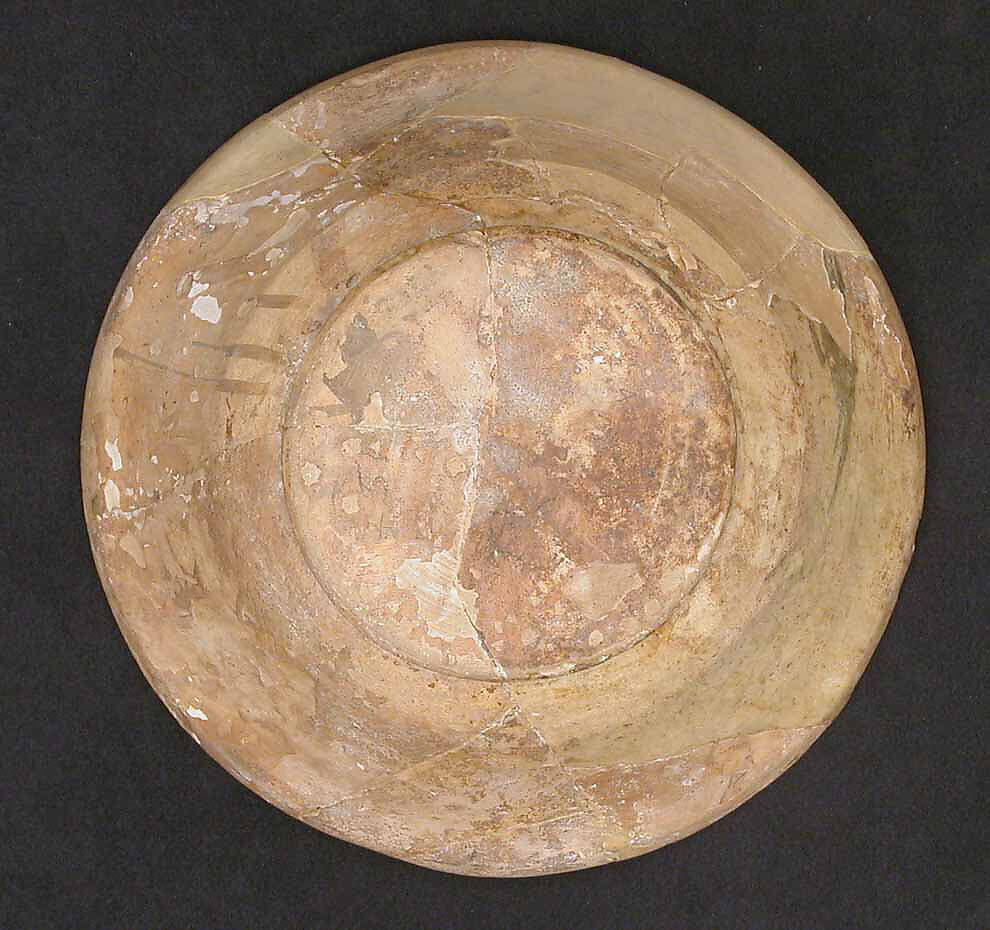 Bowl, Earthenware; white slip with monochrome slip decoration under yellowish transparent glaze