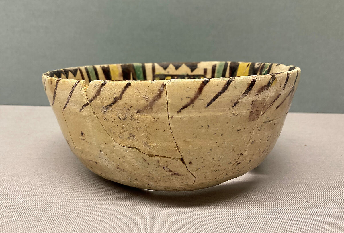 Bowl, Earthenware; painted in pigments under glaze (buff ware)