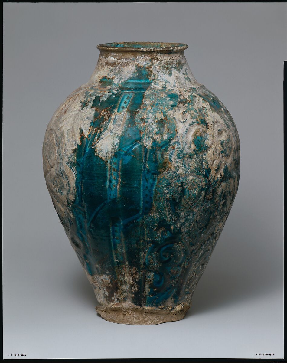 Jar, Stonepaste; underglaze painted