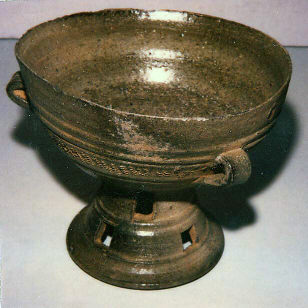 Pedestalled Bowl with Three Handles and Combed Design, High-fired pottery (proto-porcelain) with traces of ash glaze, Korea 