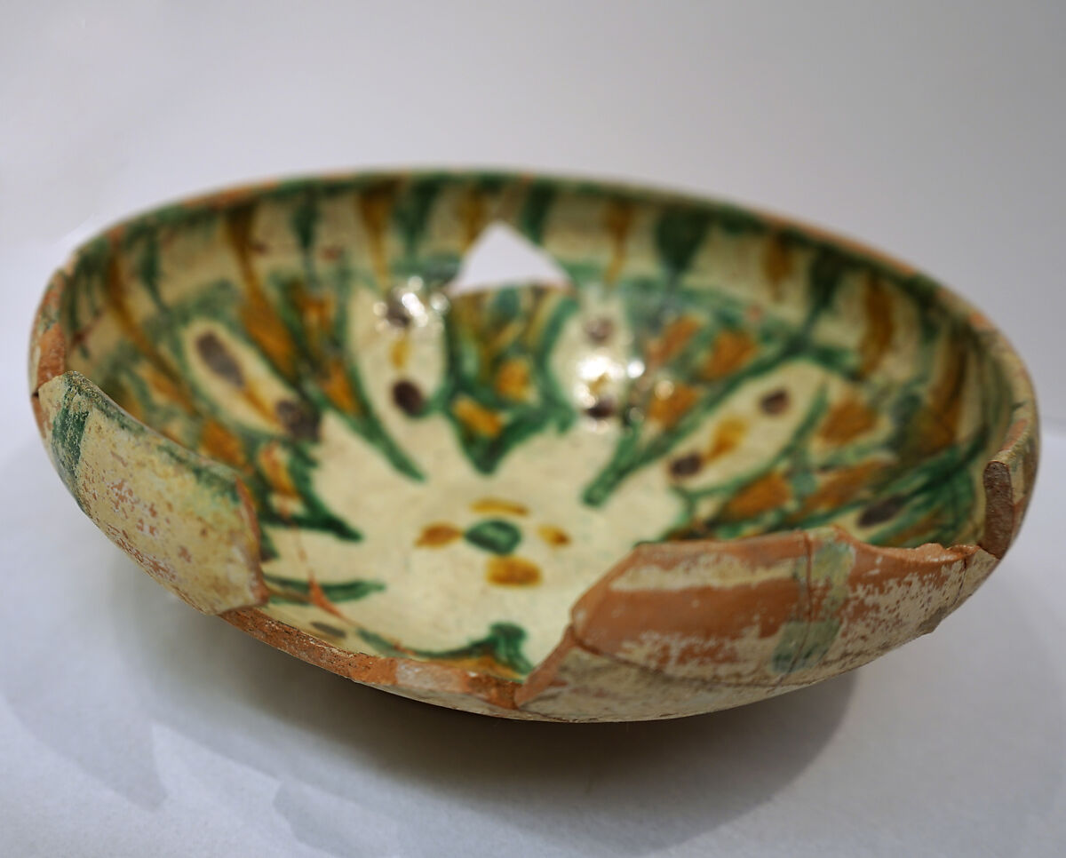 Bowl, Earthenware; white slip, incised and splashed with polychrome glazes under transparent glaze (sgraffito ware)