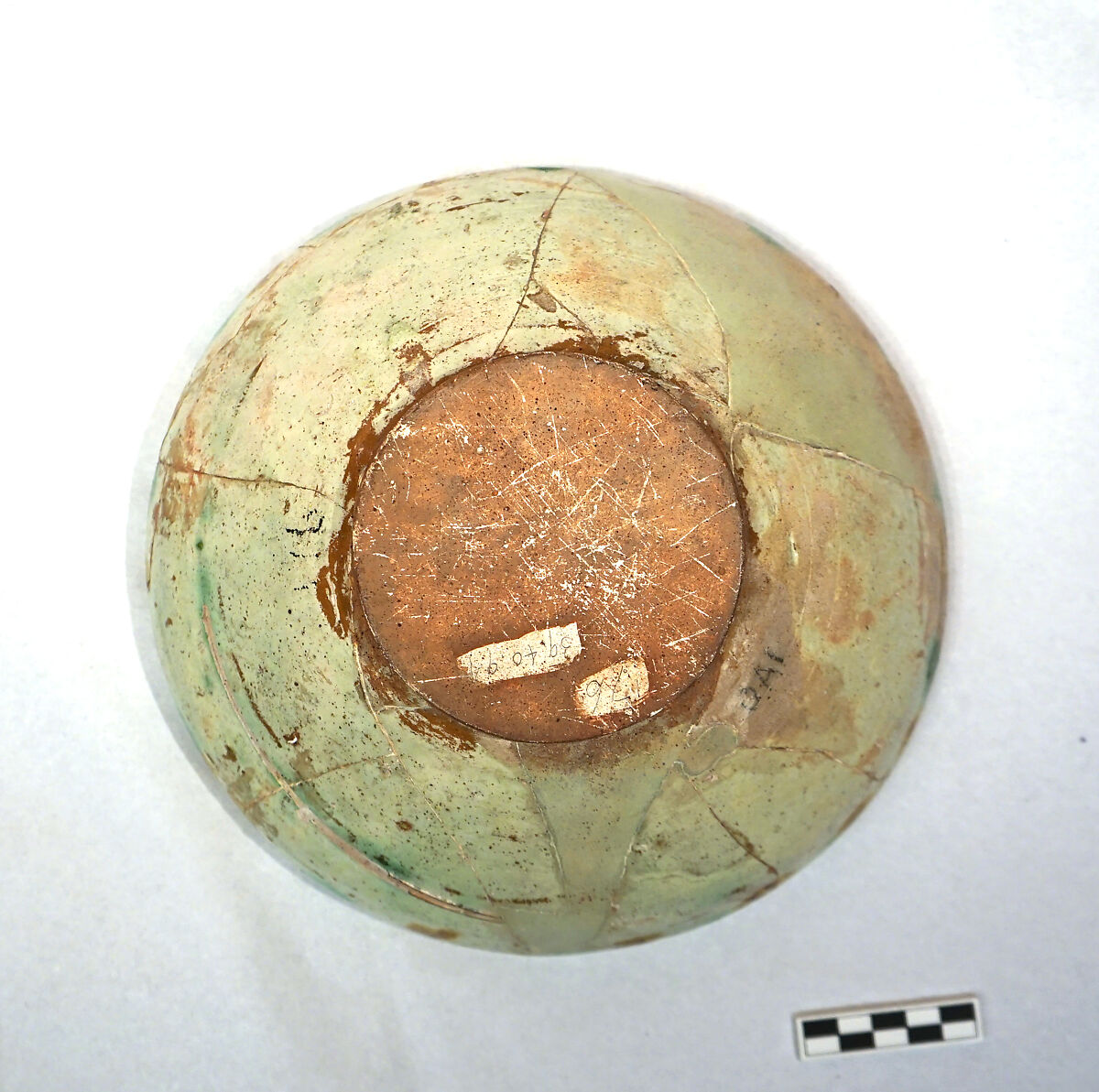 Bowl, Earthenware; white slip, incised and splashed with polychrome glazes under transparent glaze (sgraffito ware)