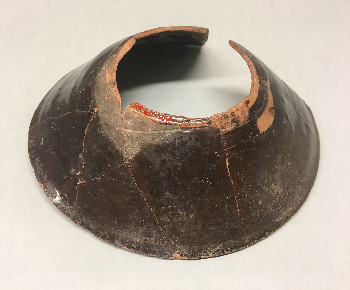 Bowl, Earthenware; slip covered and polychrome painted under transparent glaze