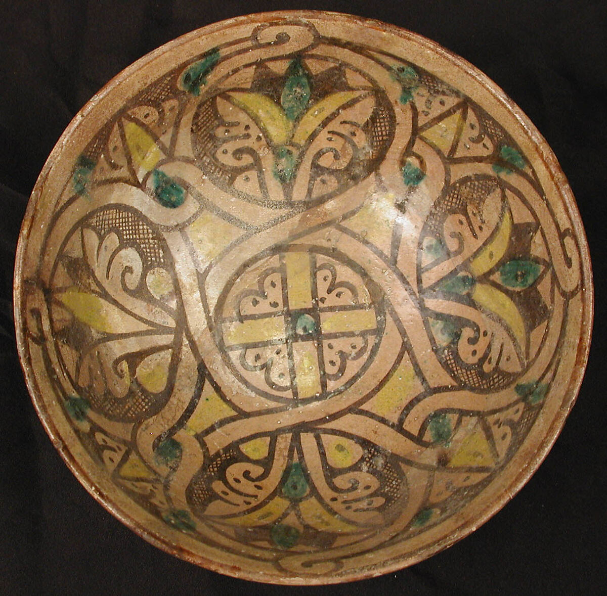 Bowl, Earthenware; buff slip, underglaze painted in polychrome pigments under transparent glaze