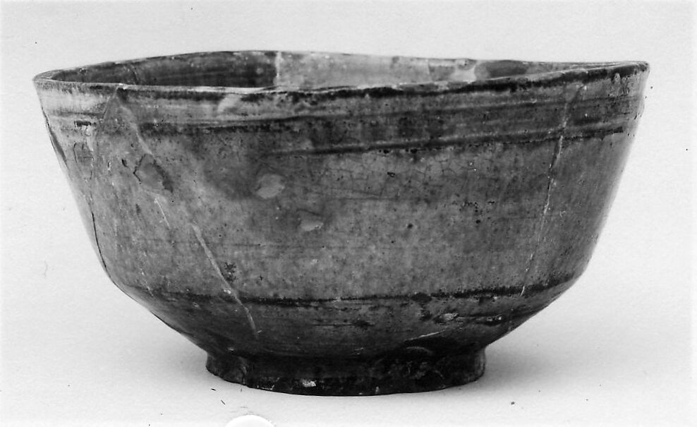 Bowl, Earthenware; white slip, green glaze 