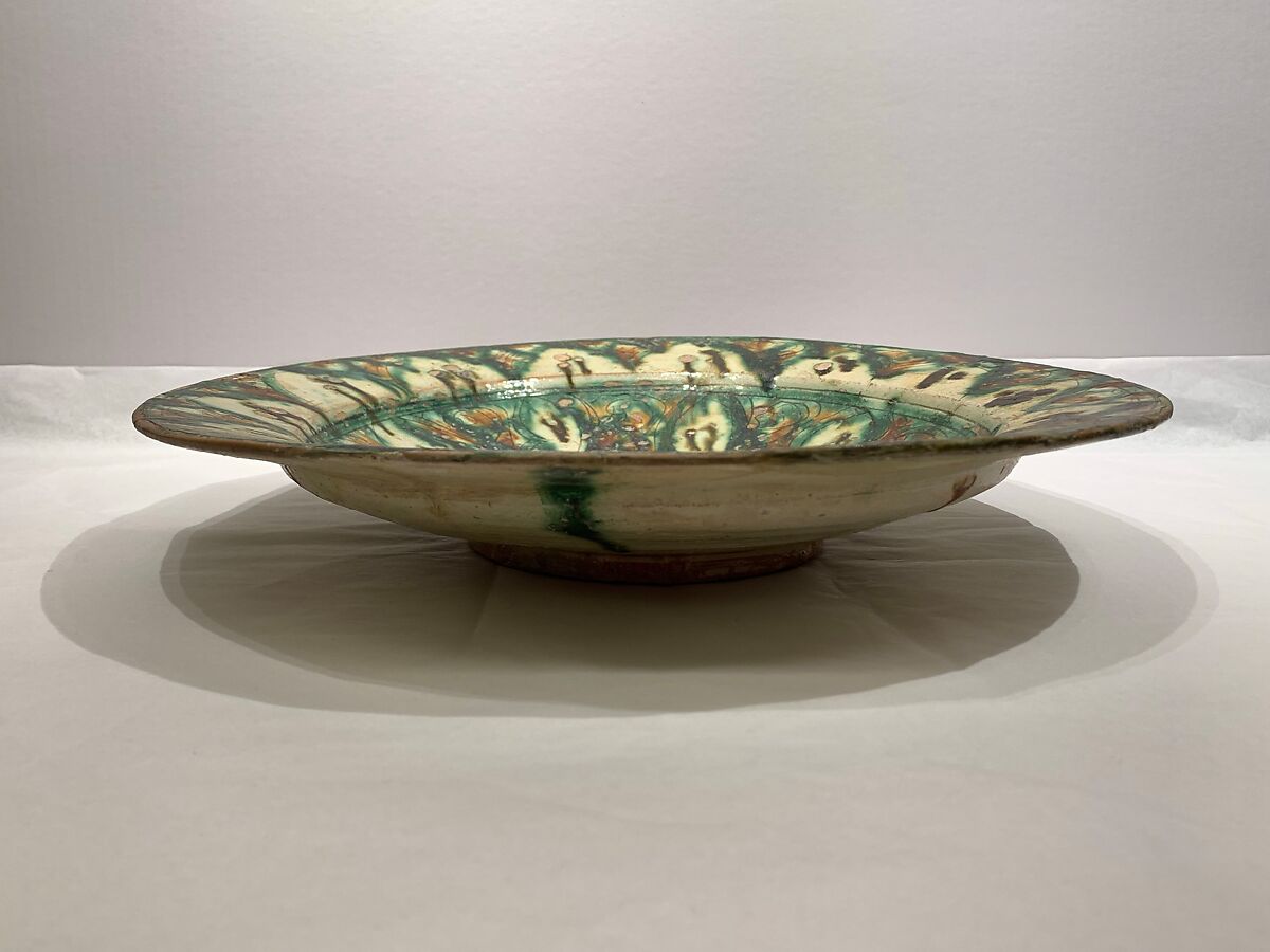 Imitation Splashware Dish, Earthenware; white slip, incised and splashed with polychrome glazes under a transparent glaze (sgraffito ware)