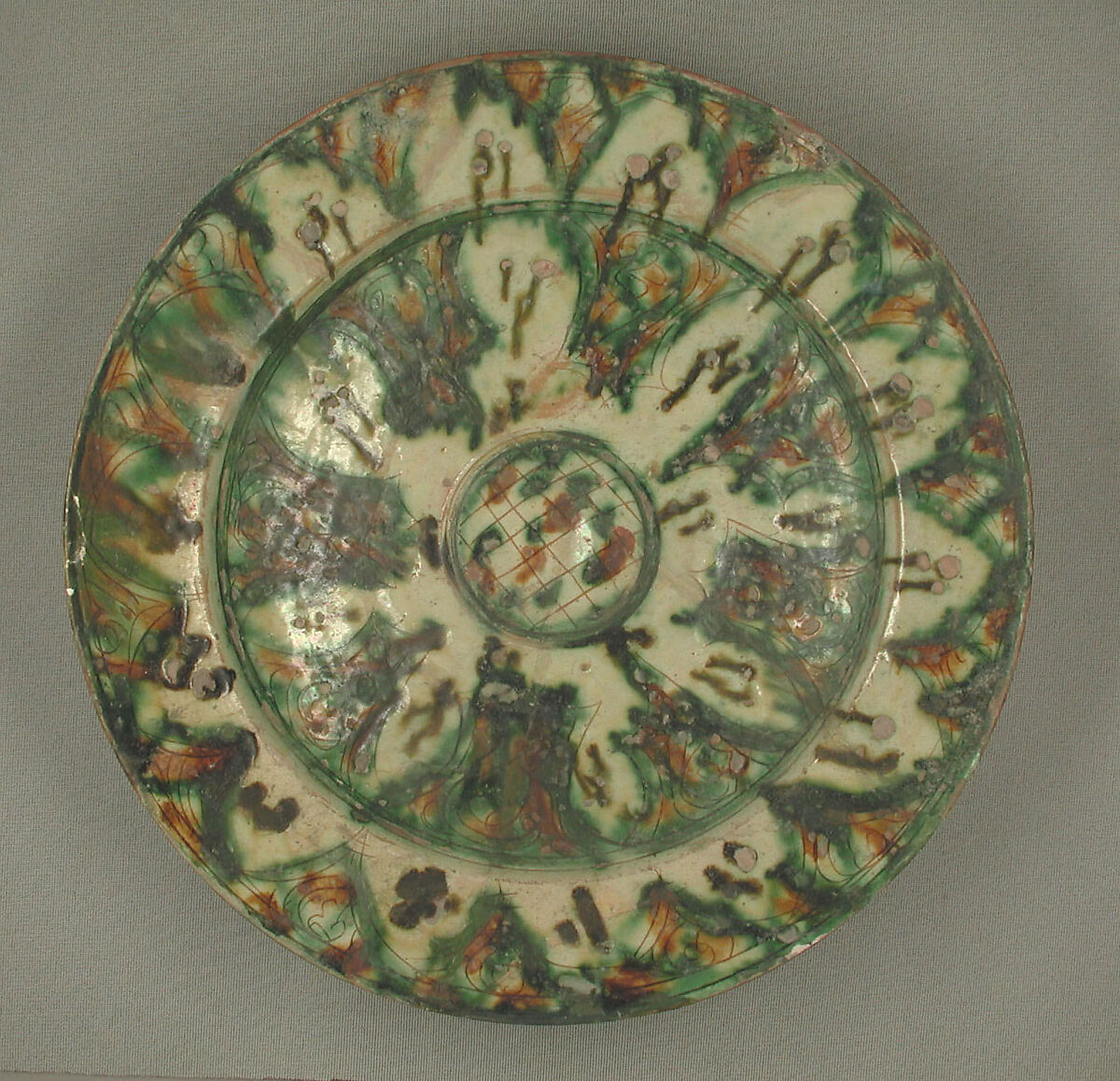 Imitation Splashware Dish, Earthenware; white slip, incised and splashed with polychrome glazes under a transparent glaze (sgraffito ware)