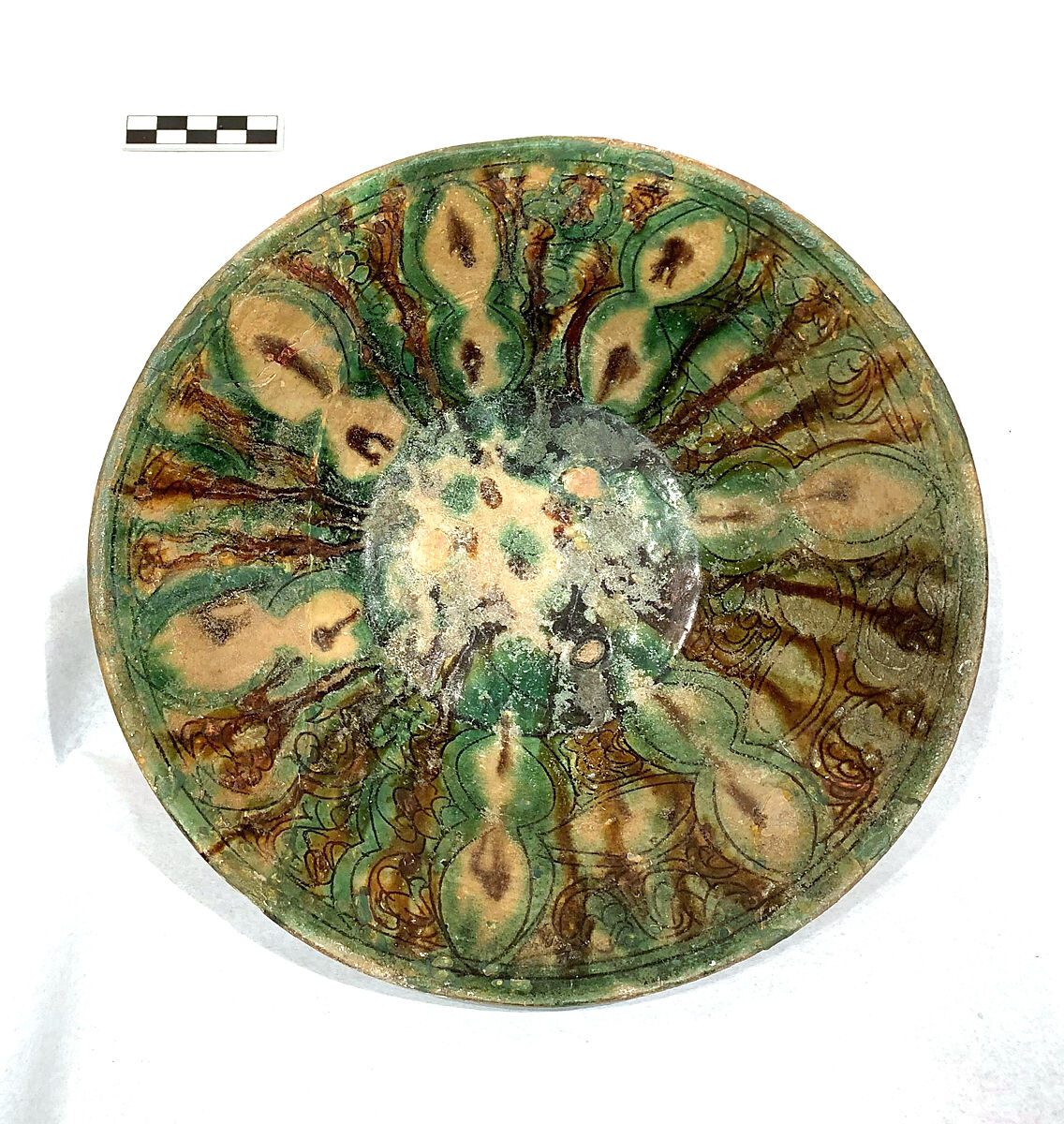 Bowl, Earthenware; glazed