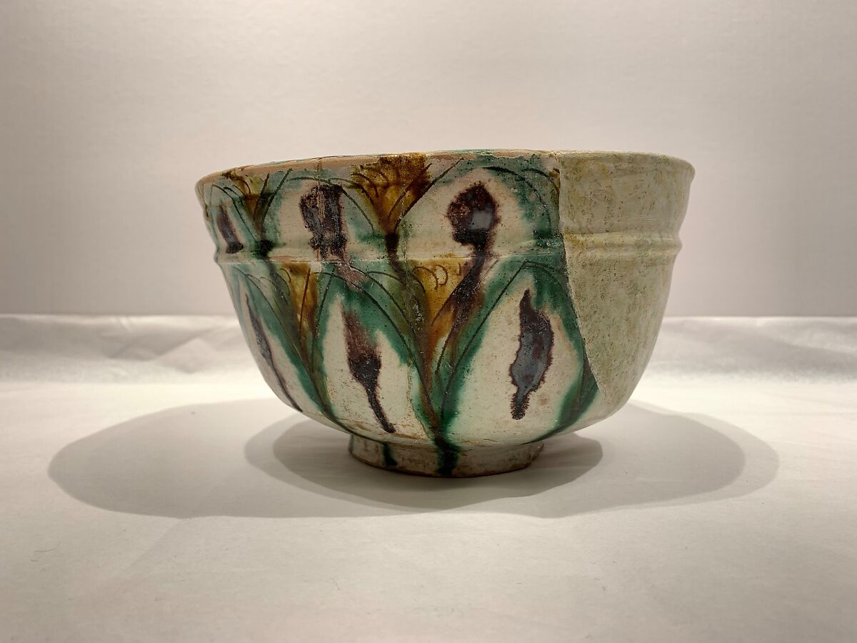 Bowl, Earthenware; white slip, incised and splashed with polychrome glazes under transparent glaze (sgraffito ware)