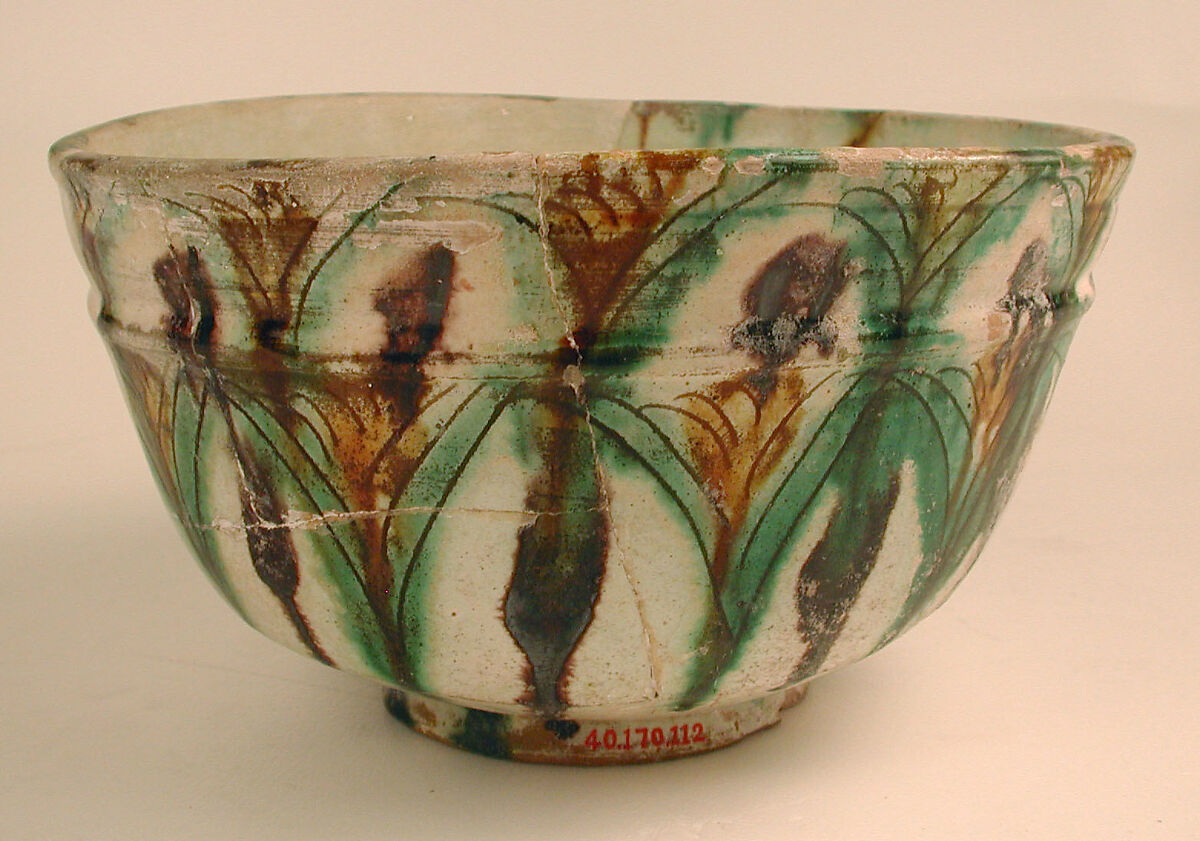 Bowl, Earthenware; white slip, incised and splashed with polychrome glazes under transparent glaze (sgraffito ware) 