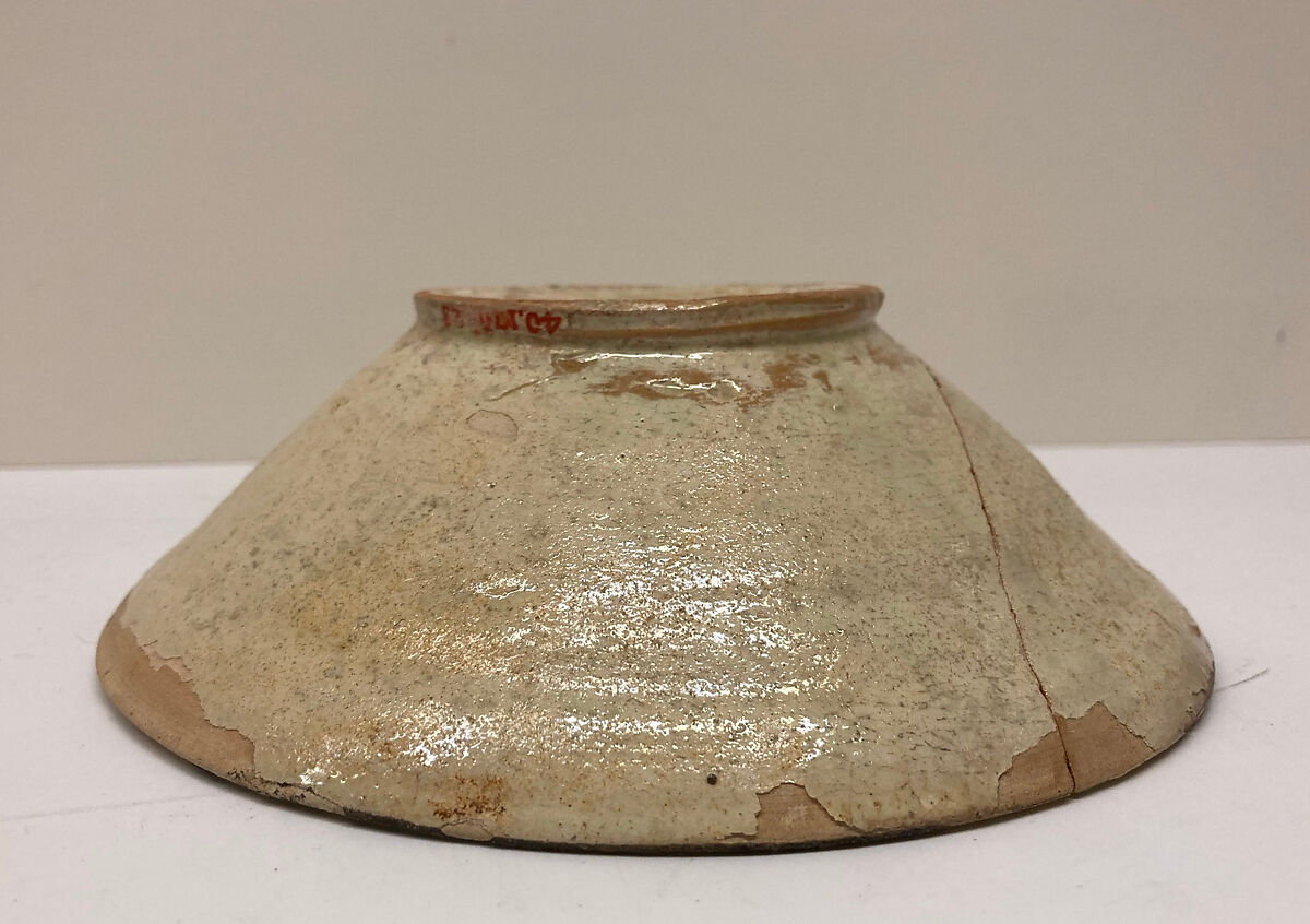 Bowl, Earthenware; white slip, black slip decoration, glazed