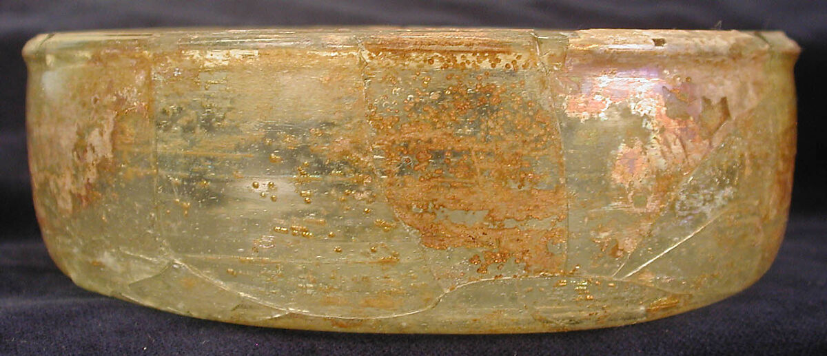 Dish, Glass; free blown