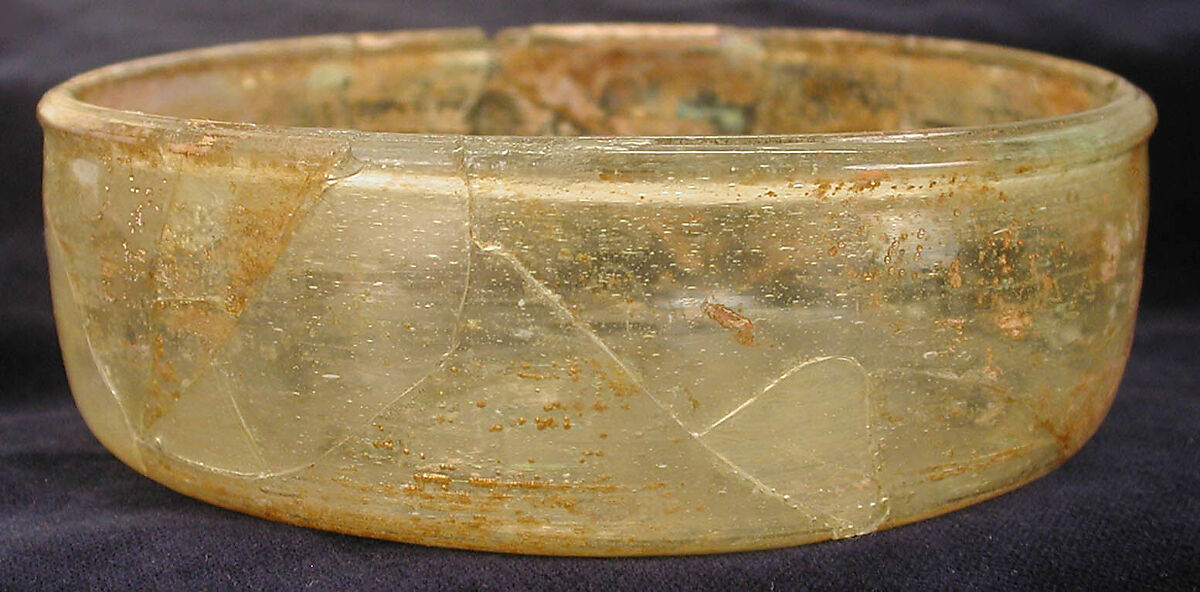 Dish, Glass; free blown