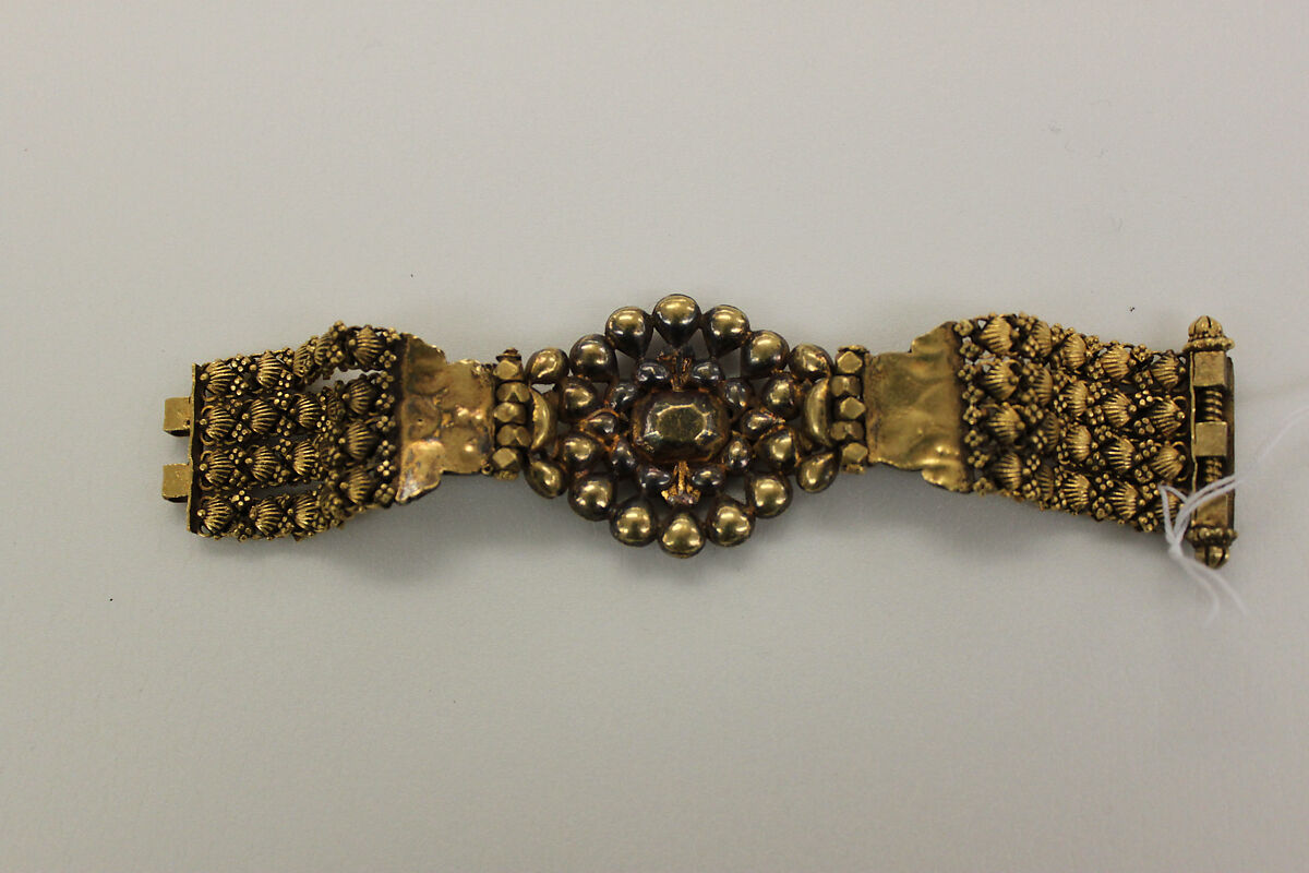 Armlet, Gold, set with rubies, emeralds, diamonds