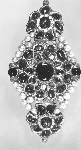Centerpiece of an Armband, Cartier (French, founded Paris, 1847), Gold, inset with rubies, emeralds, and colorless sapphires; with later pearls, diamonds, onyx