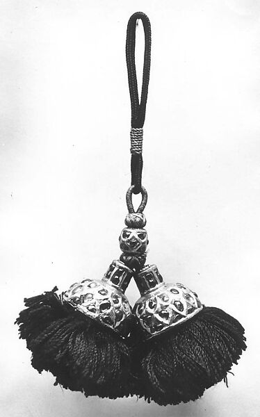 Tassels, Gold; set with rubies and emeralds