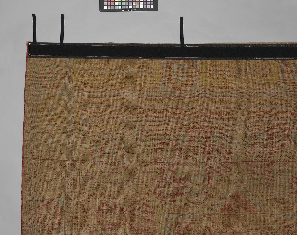 Carpet, Wool (warp, weft and pile); asymmetrically knotted pile