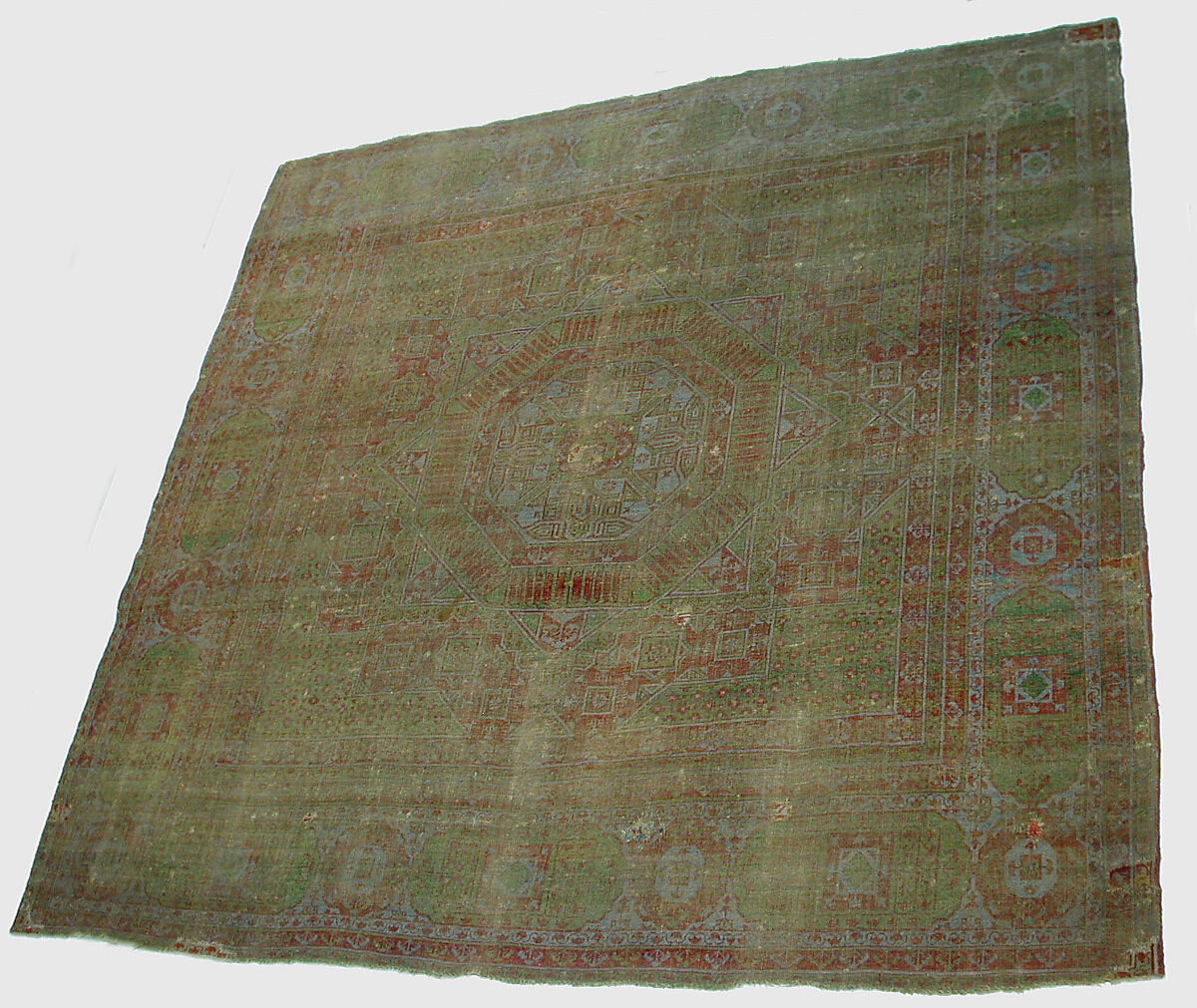 Carpet, Wool (warp, weft and pile); asymmetrical knotted pile