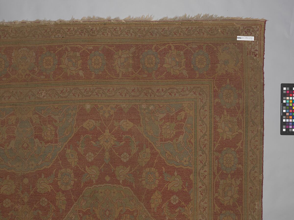 Carpet, Wool (warp, weft and pile); asymmetrically knotted pile